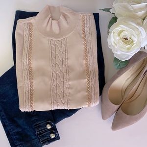 🌹WHBM • Sleeveless Embellished Sweater